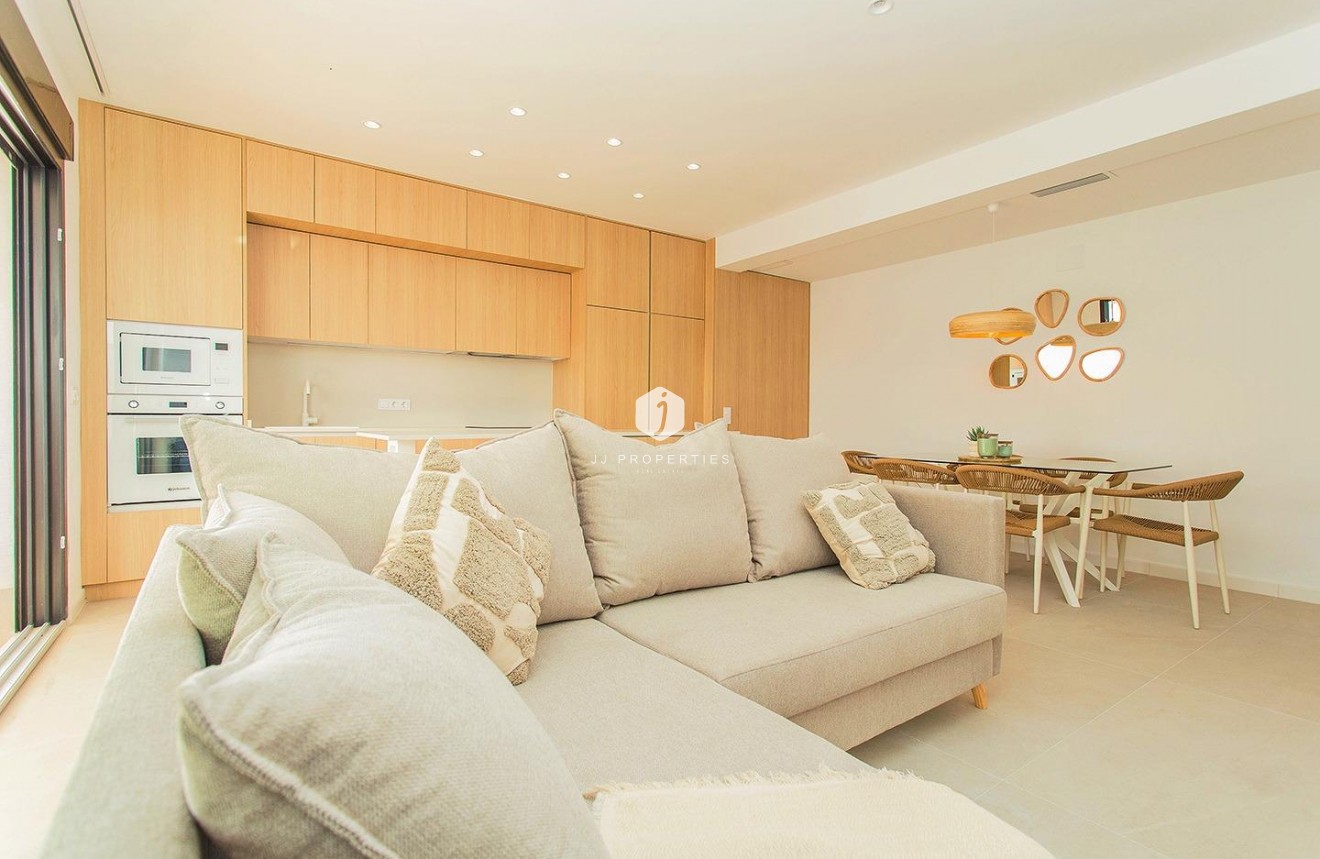 Resale - Chalet -
Torrevieja - La siesta