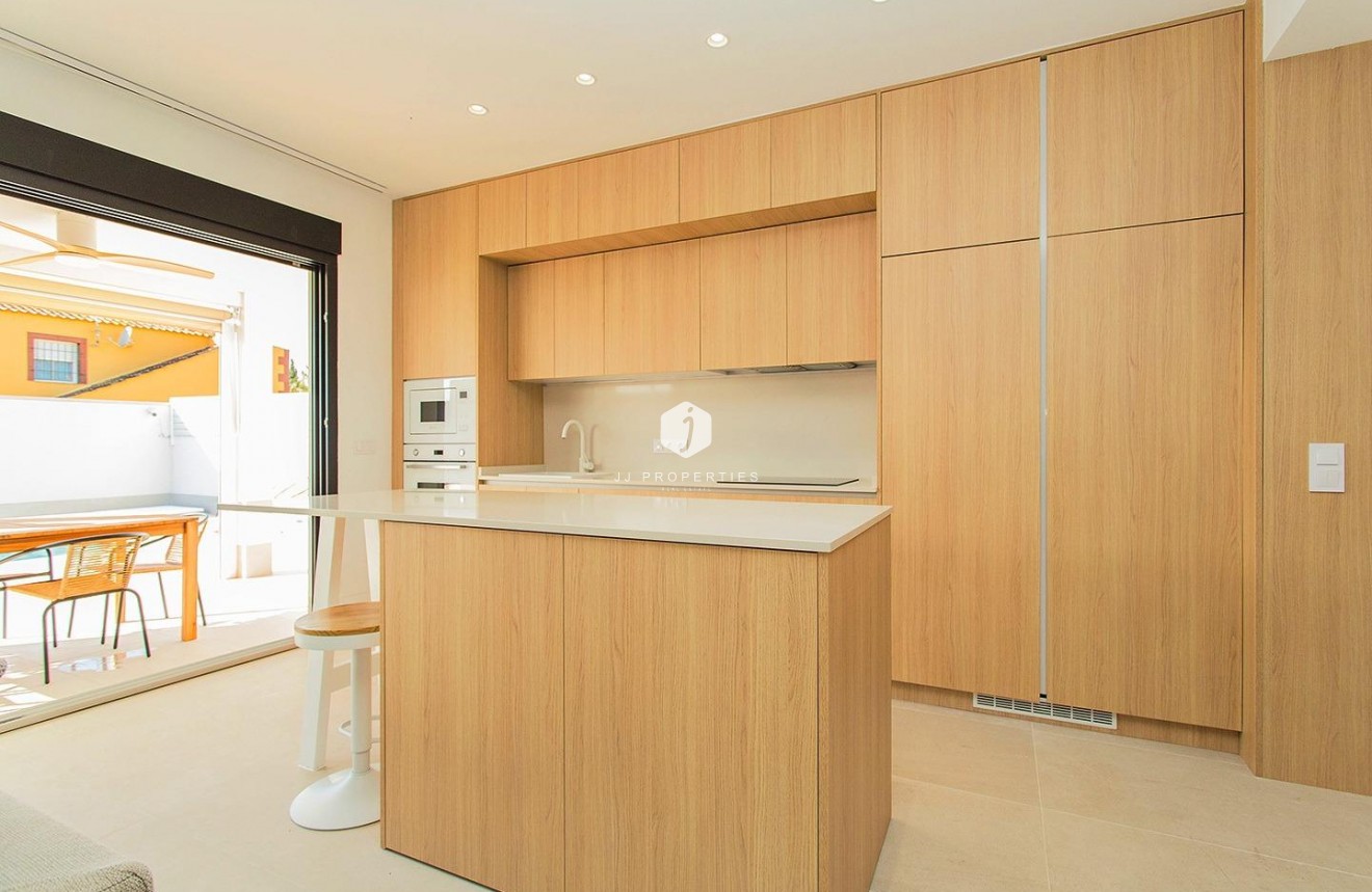 Resale - Chalet -
Torrevieja - La siesta