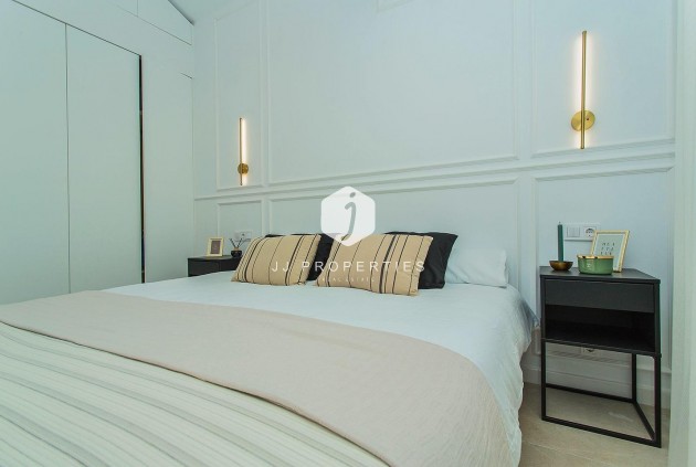 Resale - Chalet -
Torrevieja - La siesta