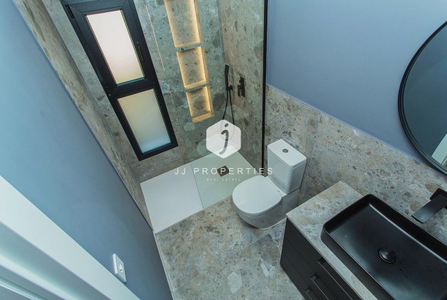 Resale - Chalet -
Torrevieja - La siesta