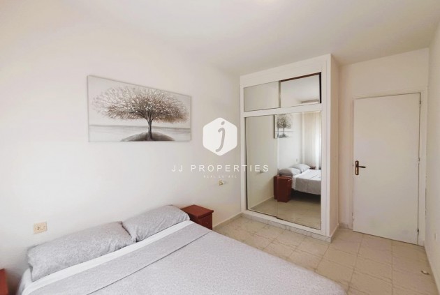 Resale - Bungalow -
Torrevieja - Costa Blanca