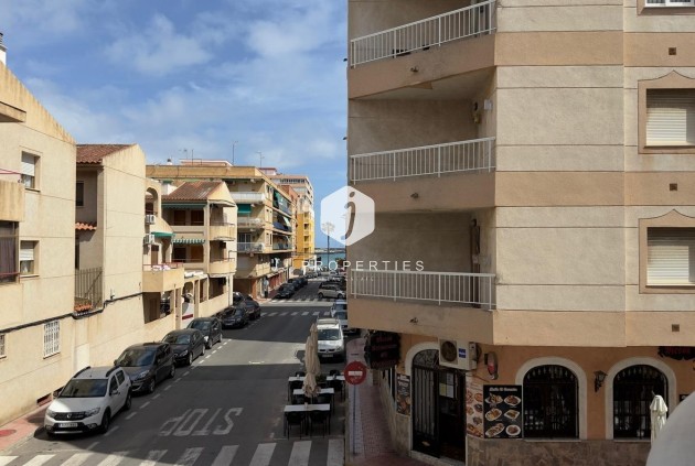 Resale - Apartment / flat -
Torrevieja - Acequion