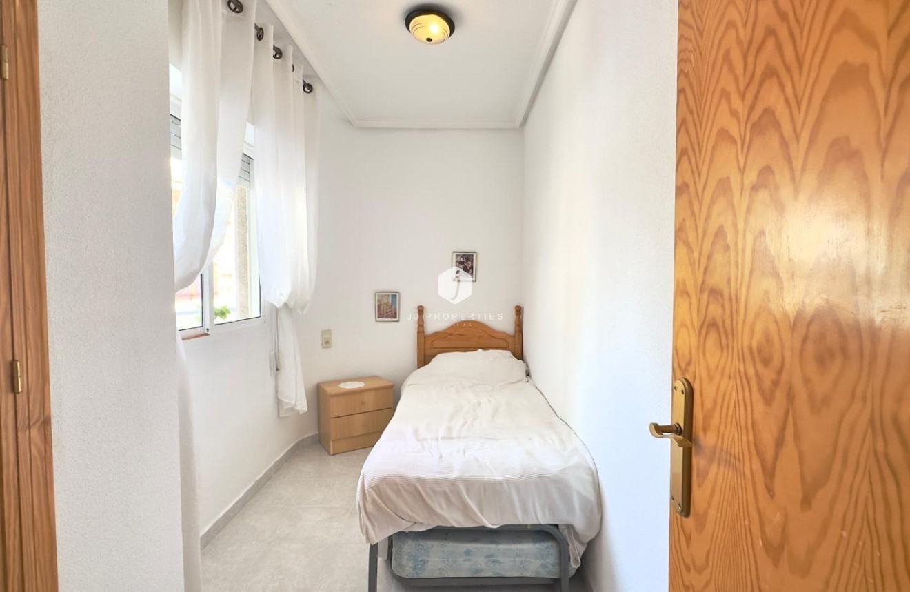 Resale - Apartment / flat -
Torrevieja - Acequion