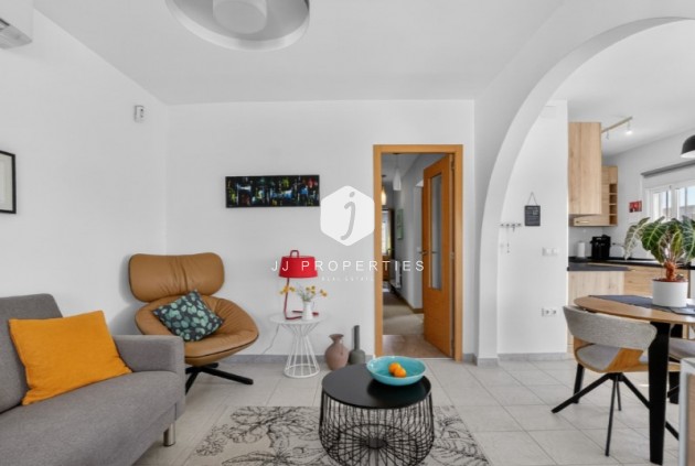 Resale - Villa -
Torrevieja - Costa Blanca
