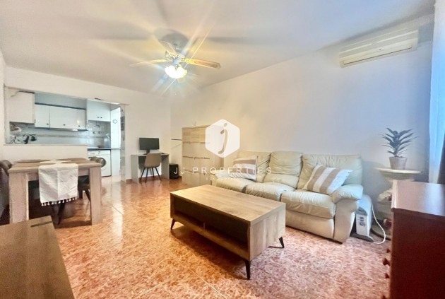 Resale - Bungalow -
Torrevieja - Paraje Natural