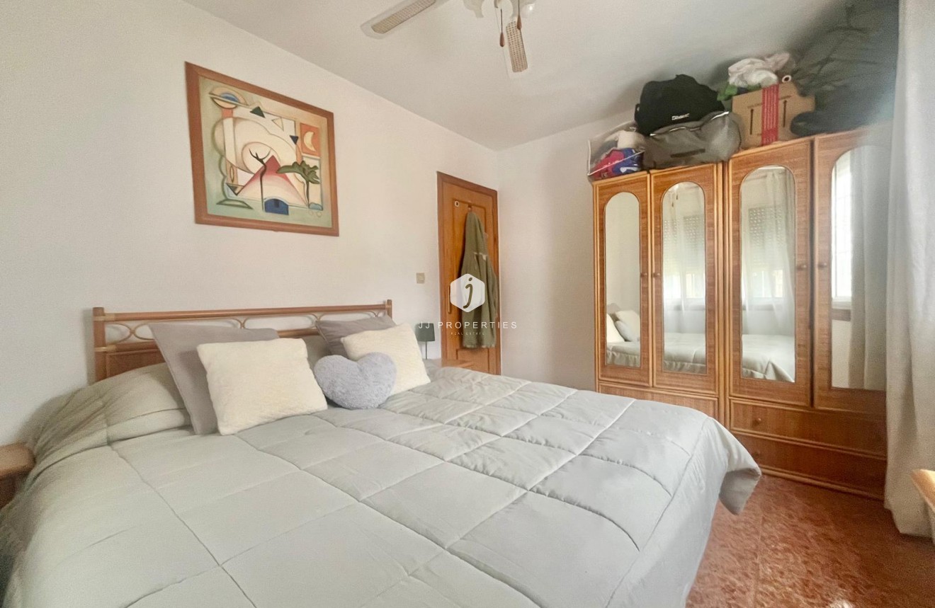 Resale - Bungalow -
Torrevieja - Paraje Natural