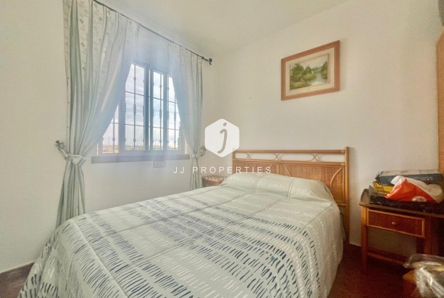 Resale - Bungalow -
Torrevieja - Paraje Natural