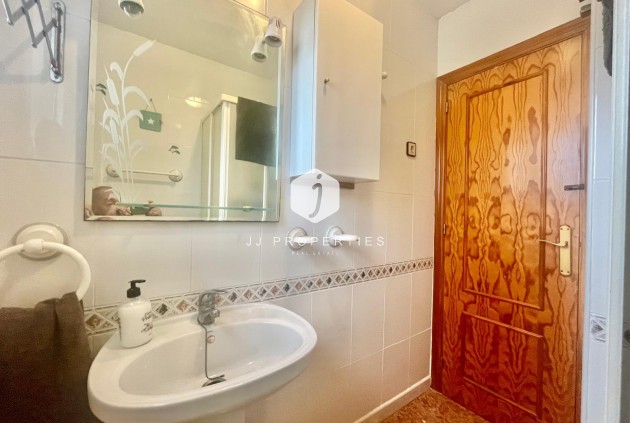 Resale - Bungalow -
Torrevieja - Paraje Natural