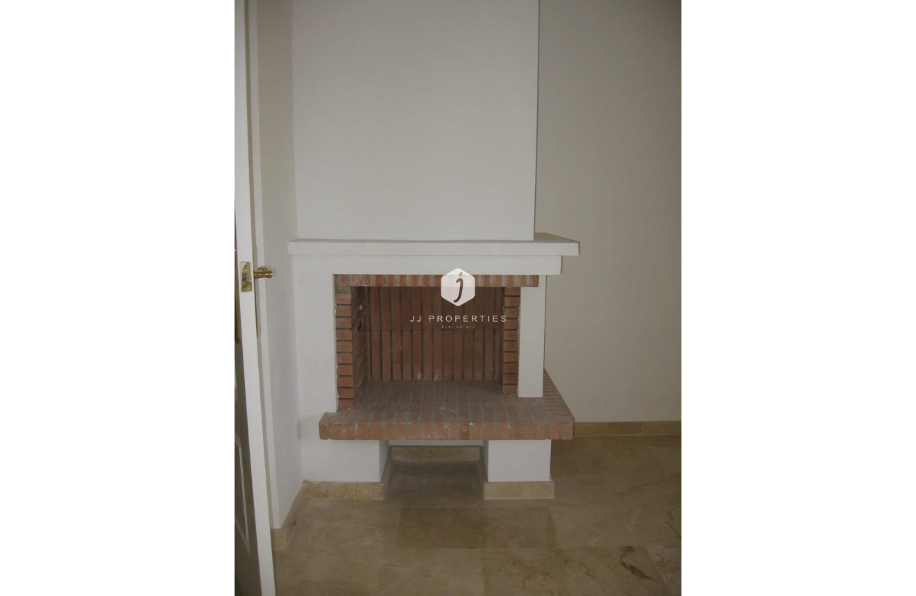 Resale - Chalet -
Orihuela Costa - PAU 8
