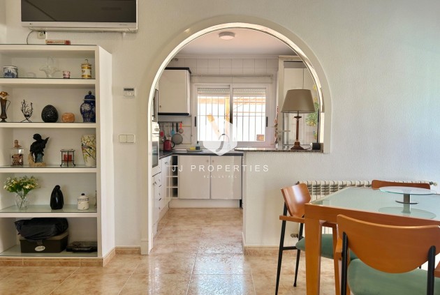 Resale - Villa -
Torrevieja - San luis