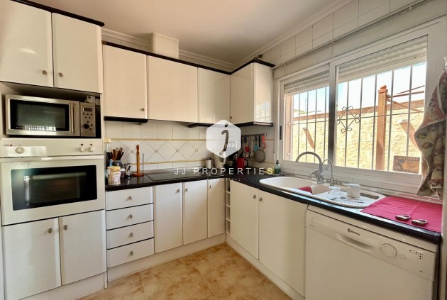 Resale - Villa -
Torrevieja - San luis