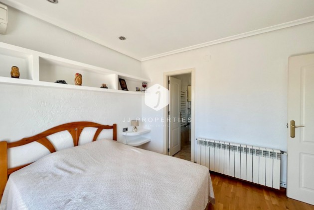 Resale - Villa -
Torrevieja - San luis