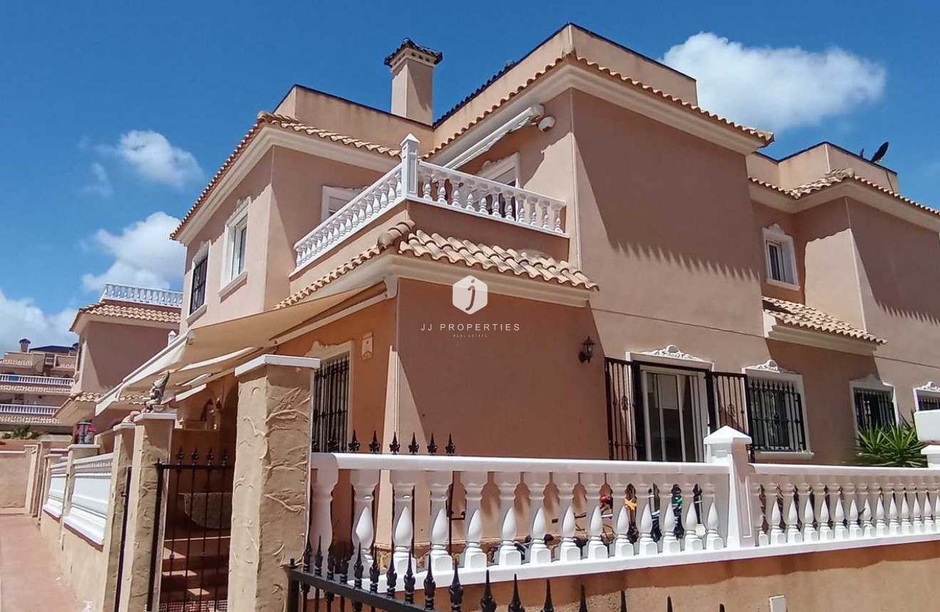 Resale - Chalet -
Los Dolses - Inland