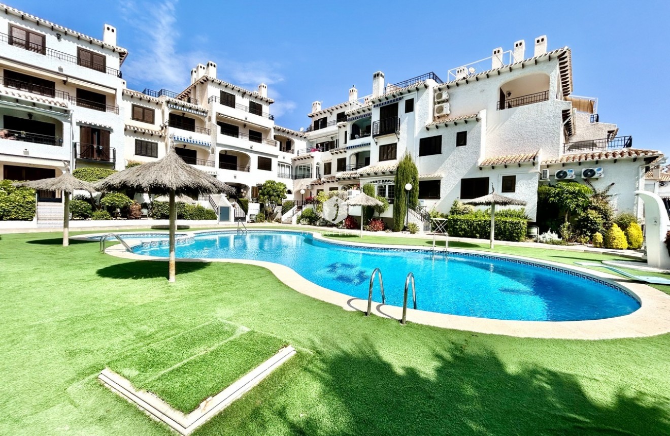 Resale - Apartment / flat -
Cabo Roig - Costa Blanca