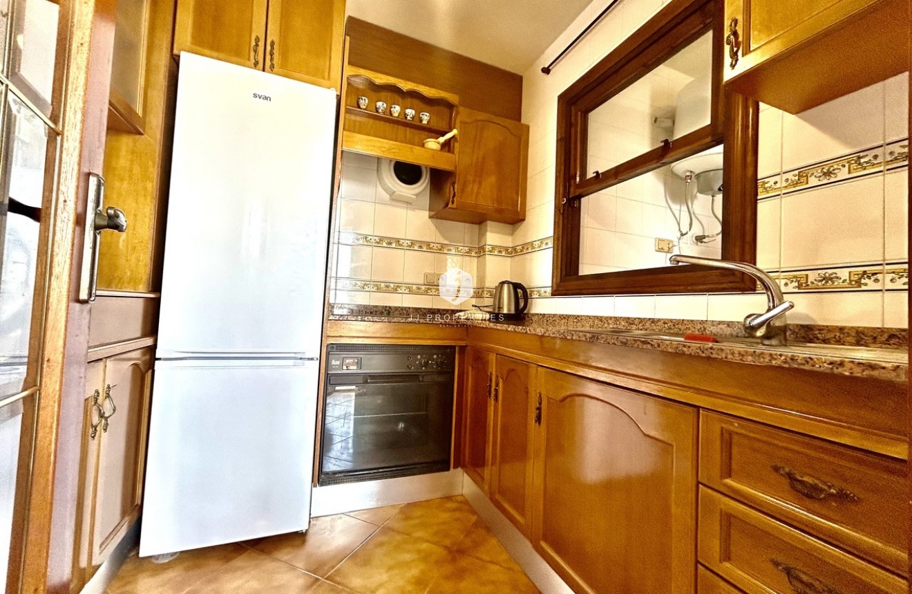 Resale - Apartment / flat -
Cabo Roig - Costa Blanca