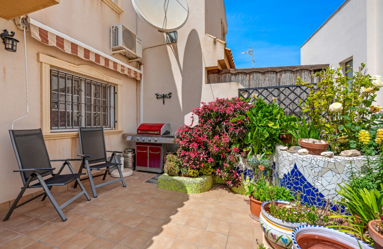 Resale - Chalet -
San Miguel de Salinas - Inland