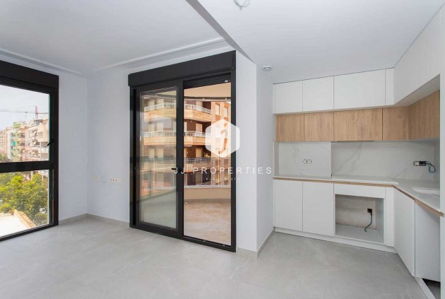 Resale - Apartment / flat -
Torrevieja - Costa Blanca