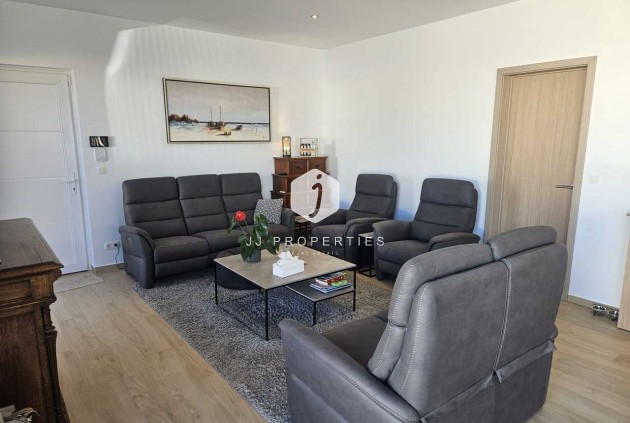 Resale - Villa -
Torrevieja - Costa Blanca