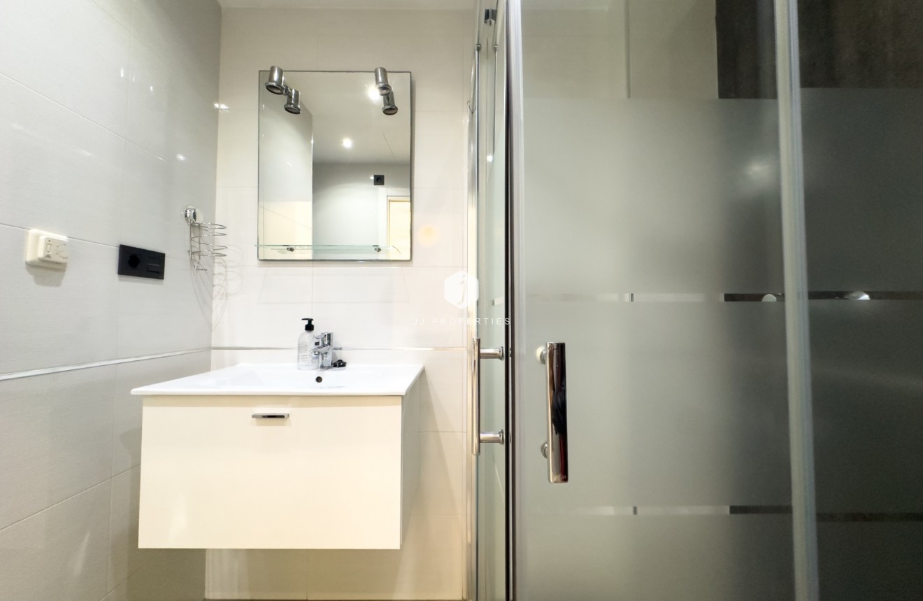 D'occasion - Appartement -
La Zenia - Costa Blanca