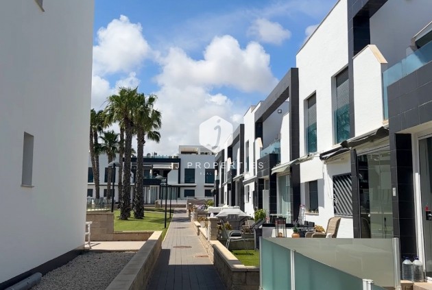 D'occasion - Appartement -
La Zenia - Costa Blanca