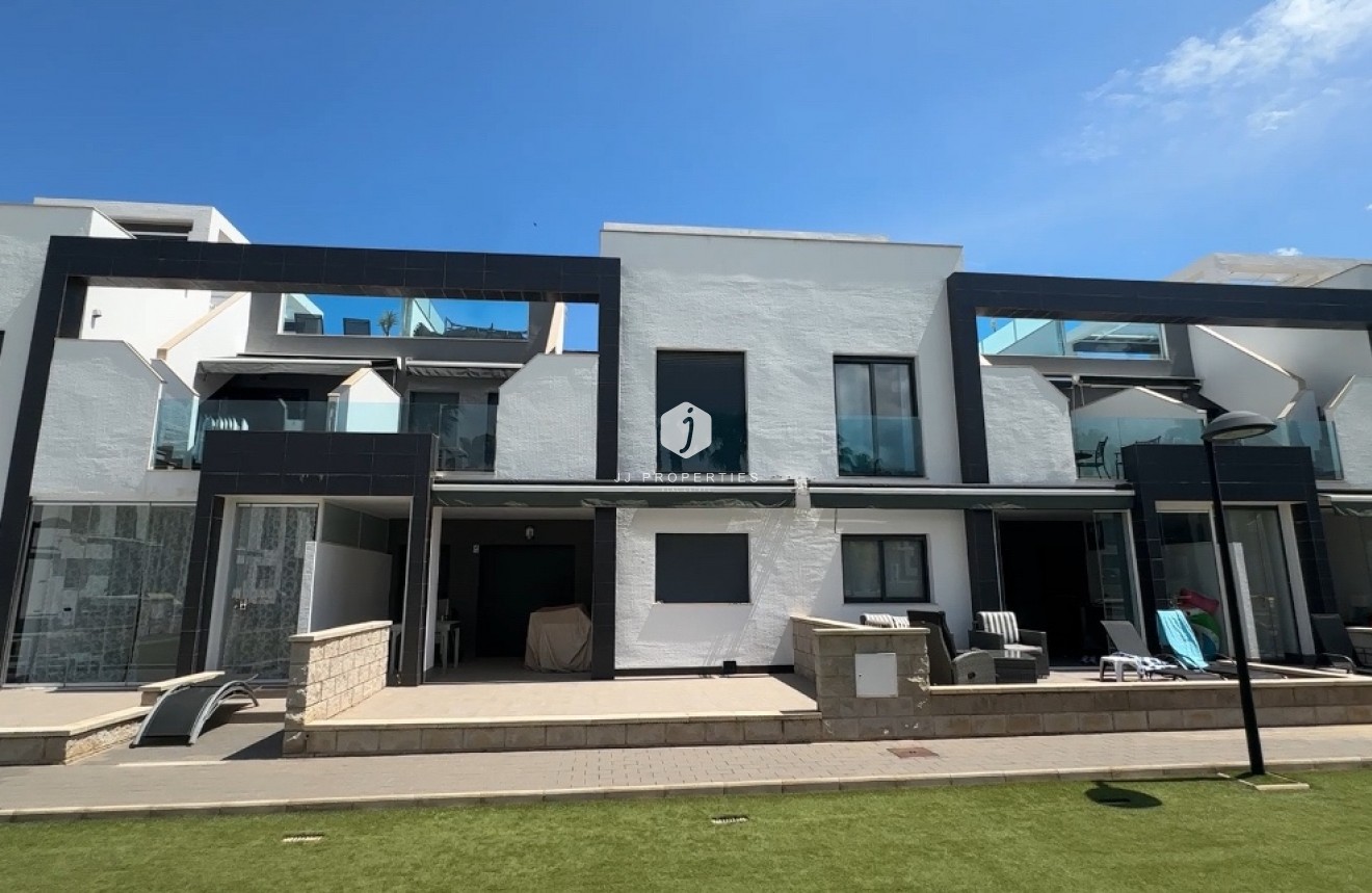 D'occasion - Appartement -
La Zenia - Costa Blanca