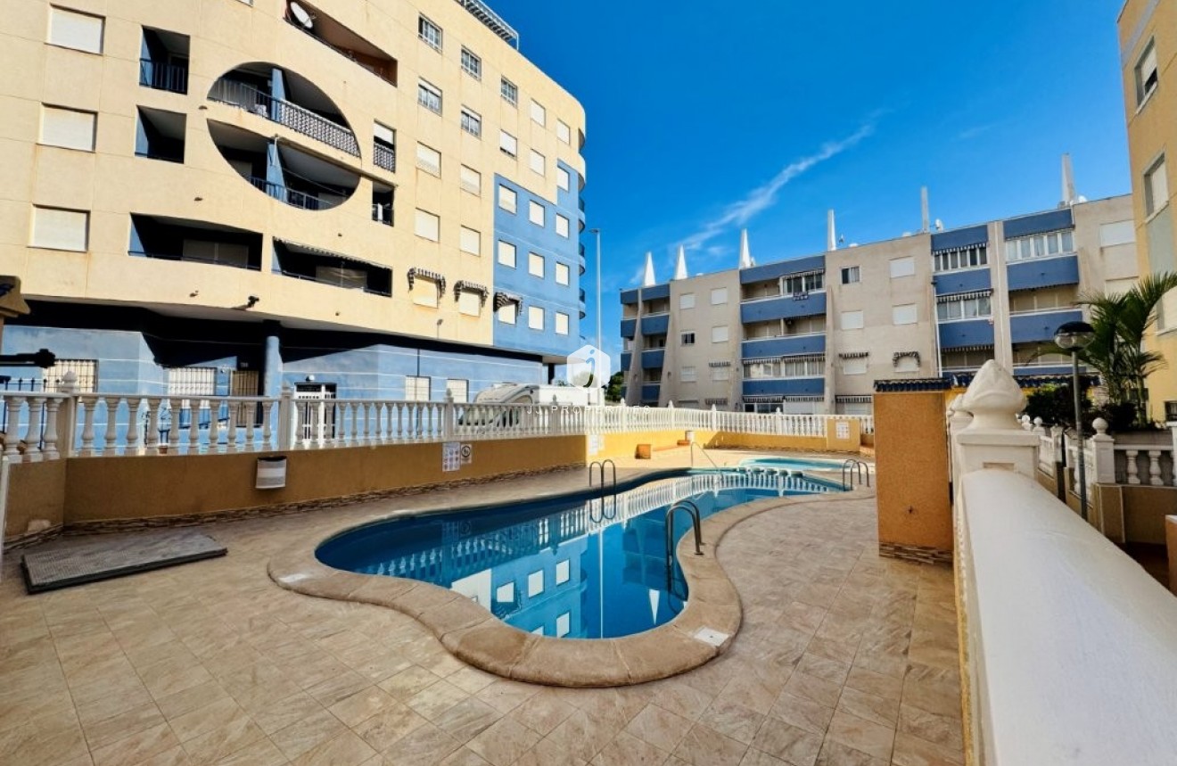 D'occasion - Appartement -
La Mata - Costa Blanca
