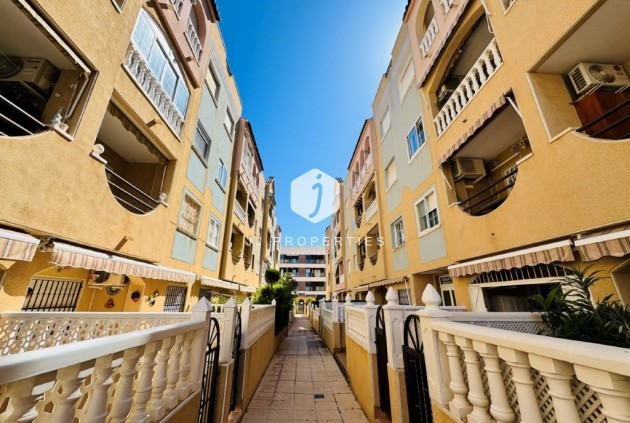 D'occasion - Appartement -
La Mata - Costa Blanca