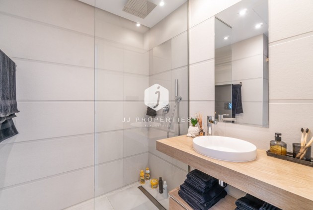 D'occasion - Appartement -
El Raso - Costa Blanca