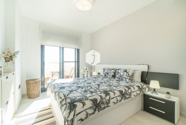 D'occasion - Appartement -
El Raso - Costa Blanca