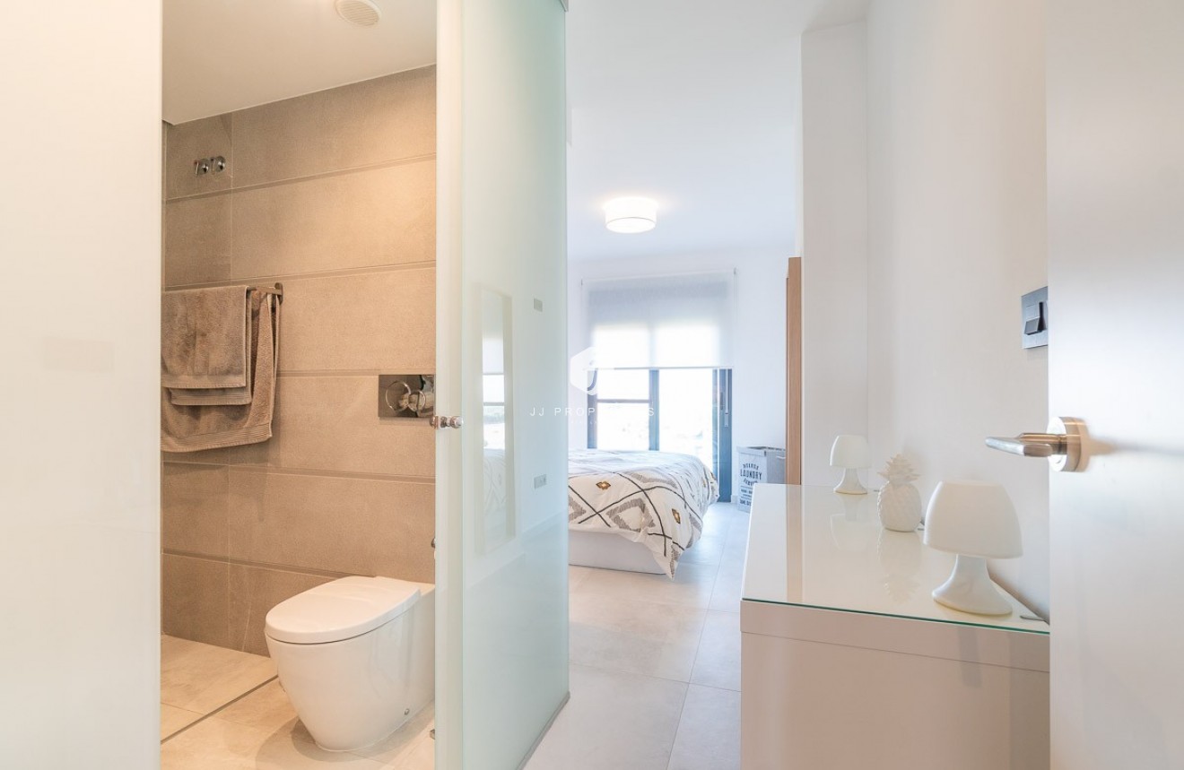 D'occasion - Appartement -
El Raso - Costa Blanca
