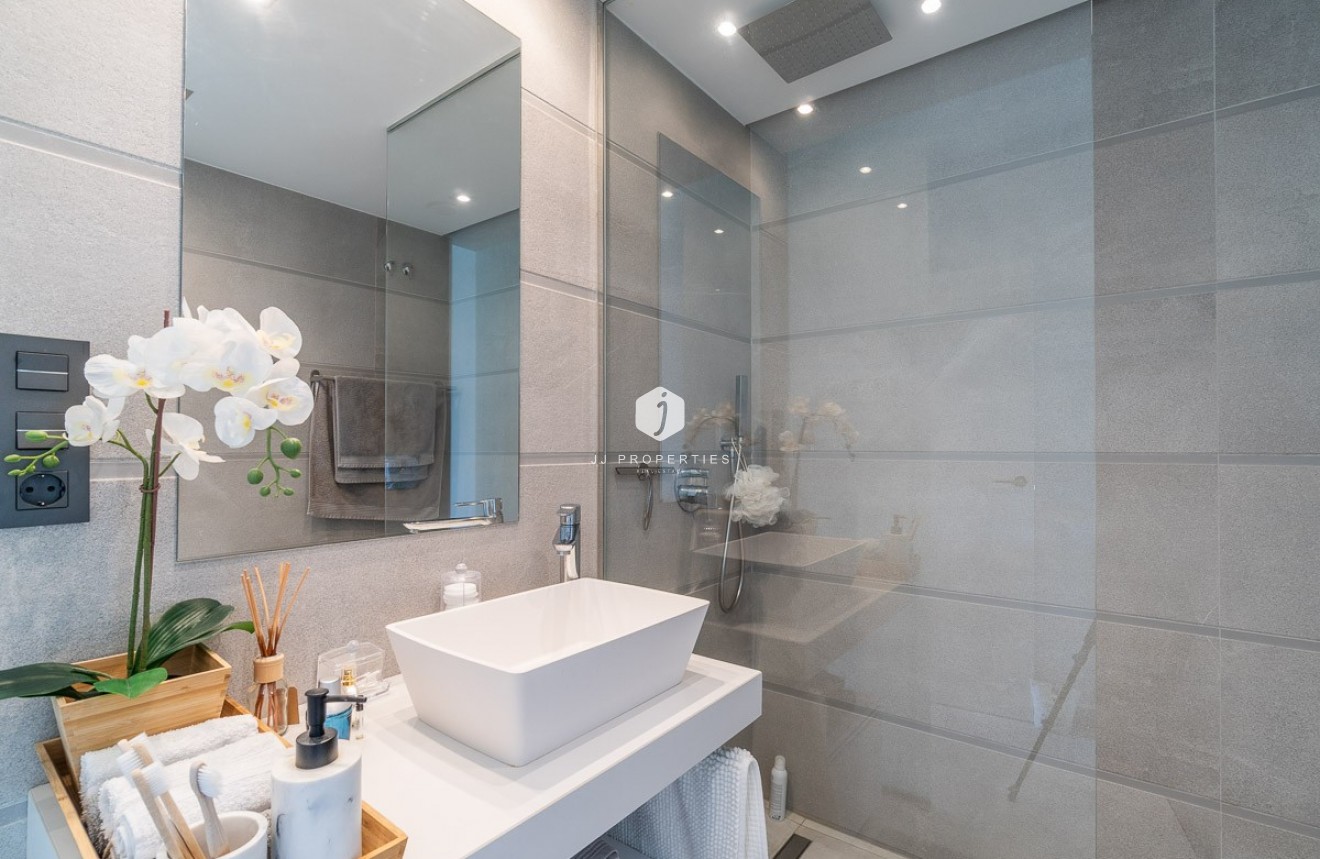 D'occasion - Appartement -
El Raso - Costa Blanca