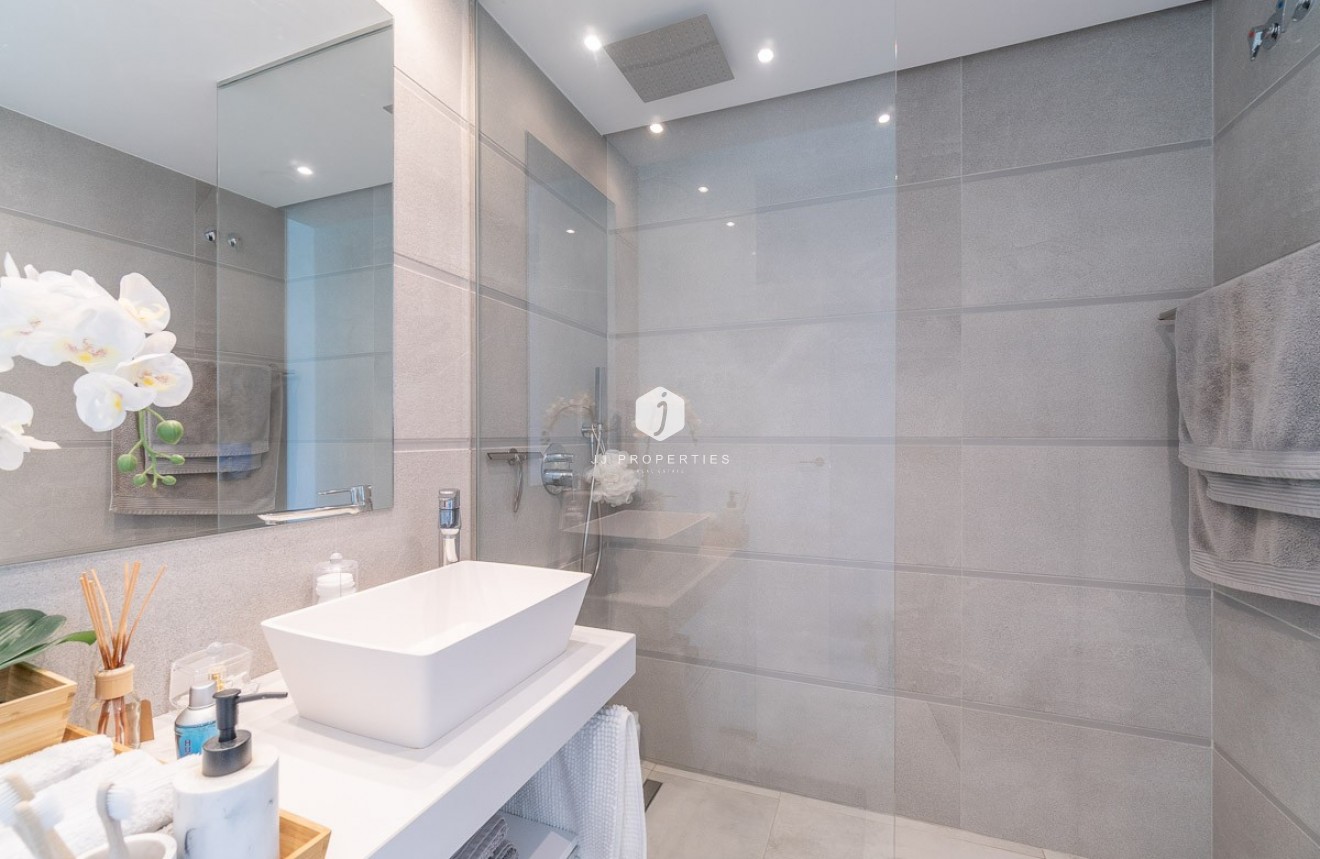 D'occasion - Appartement -
El Raso - Costa Blanca