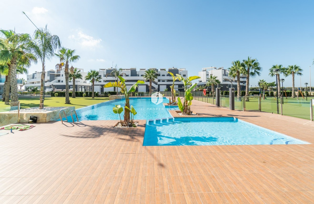 D'occasion - Appartement -
El Raso - Costa Blanca