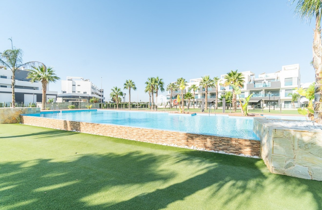 D'occasion - Appartement -
El Raso - Costa Blanca
