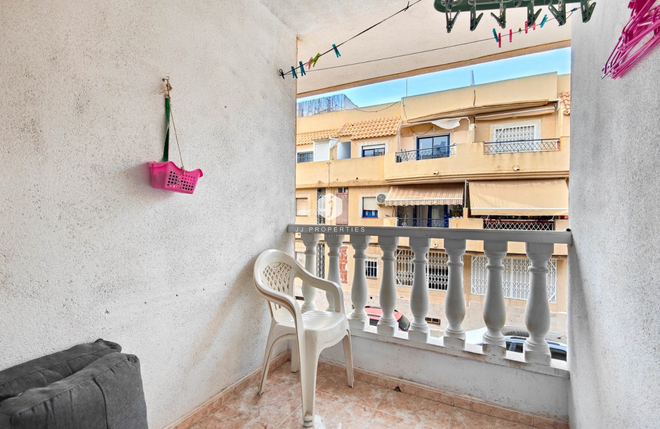 D'occasion - Appartement -
Torrevieja - Costa Blanca