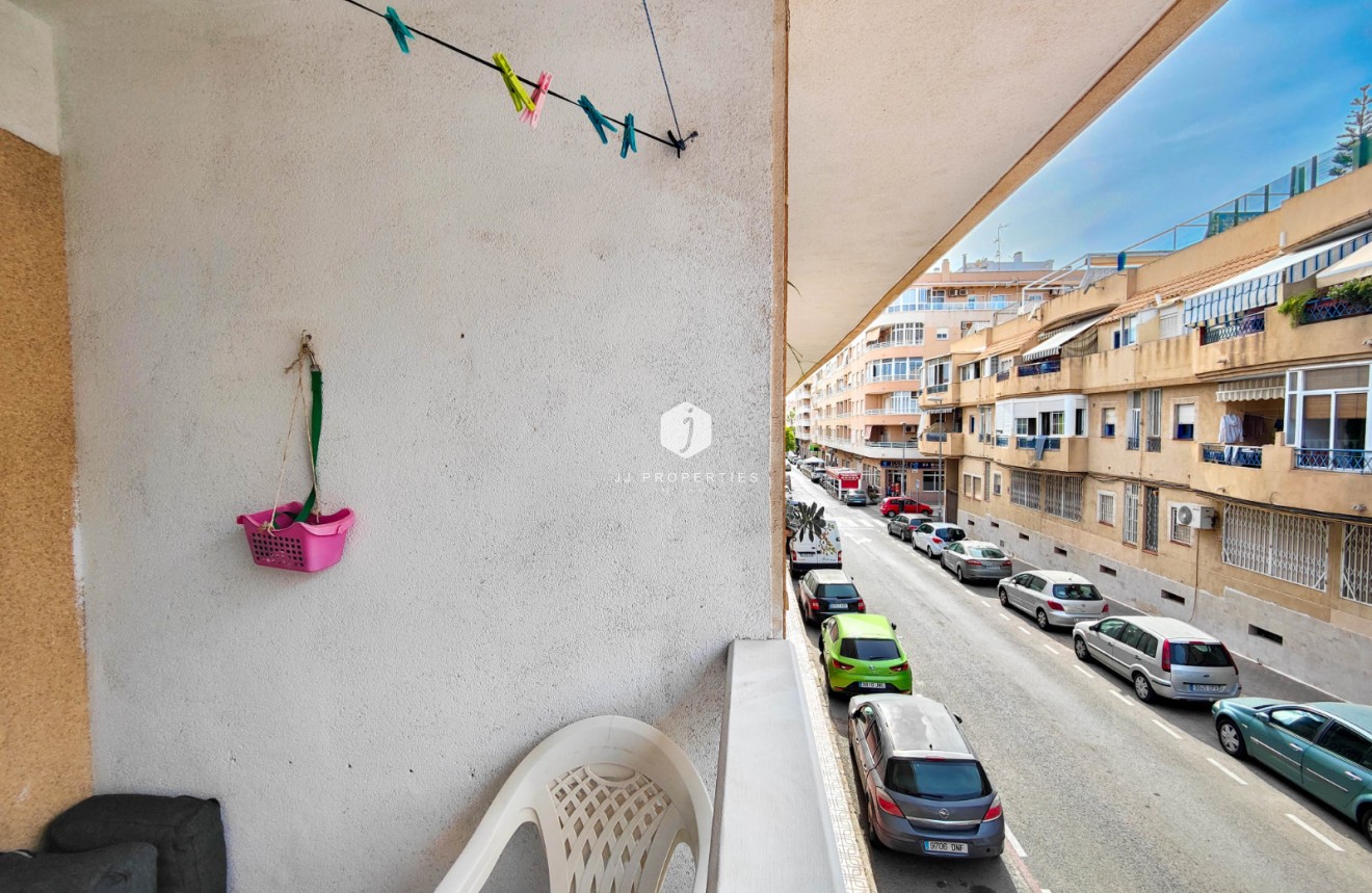 D'occasion - Appartement -
Torrevieja - Costa Blanca