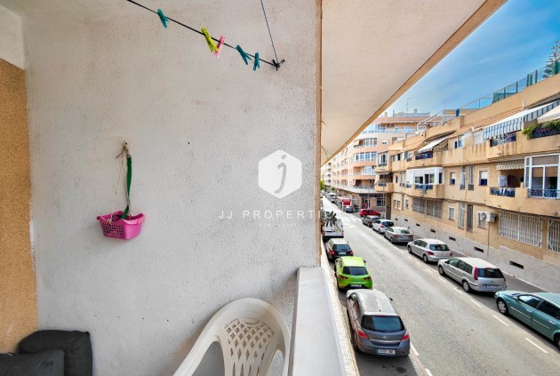 D'occasion - Appartement -
Torrevieja - Costa Blanca