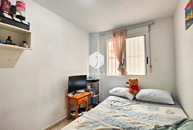 D'occasion - Appartement -
Torrevieja - Costa Blanca