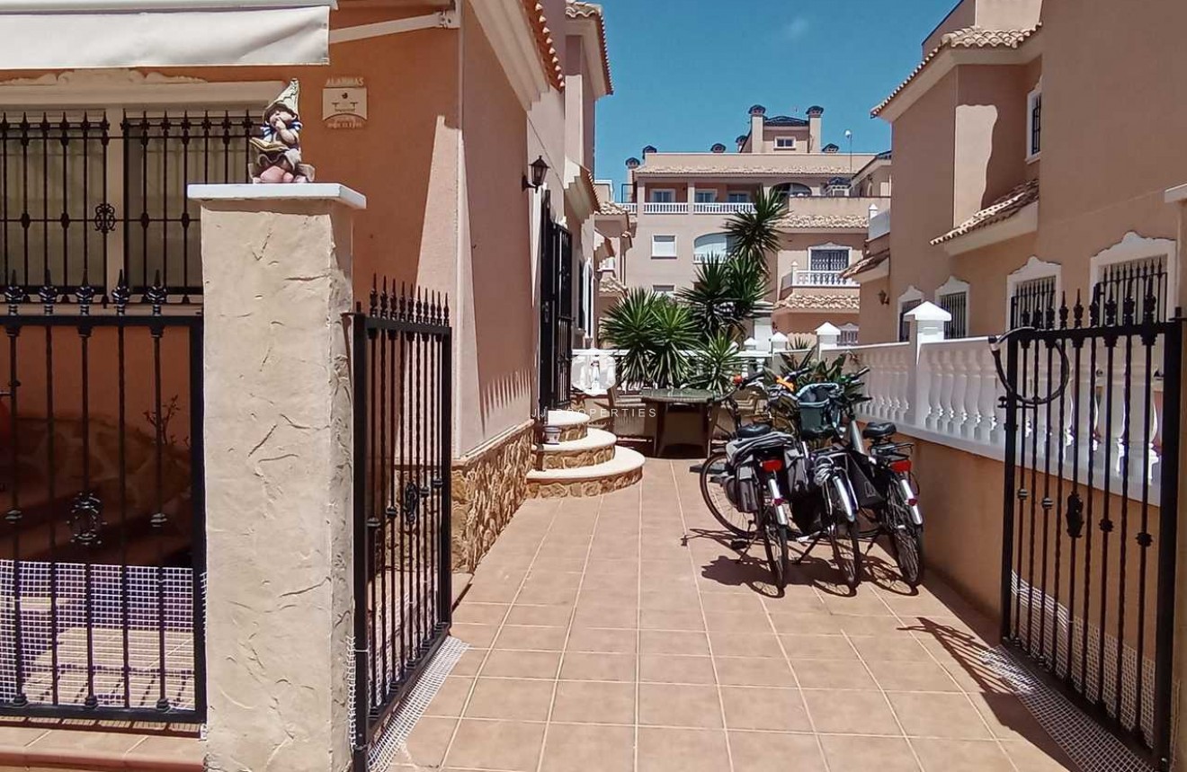 D'occasion - Chalet -
Los Dolses - Inland