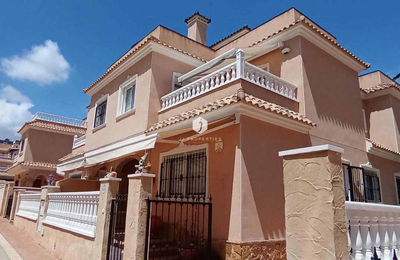 D'occasion - Chalet -
Los Dolses - Inland