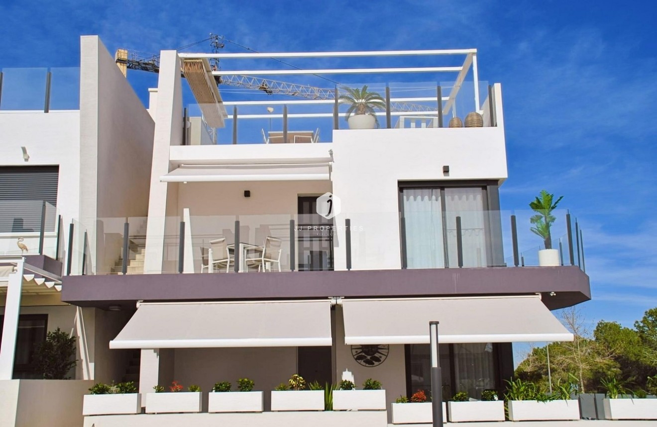 D'occasion - Attique -
San Miguel de Salinas - Costa Blanca