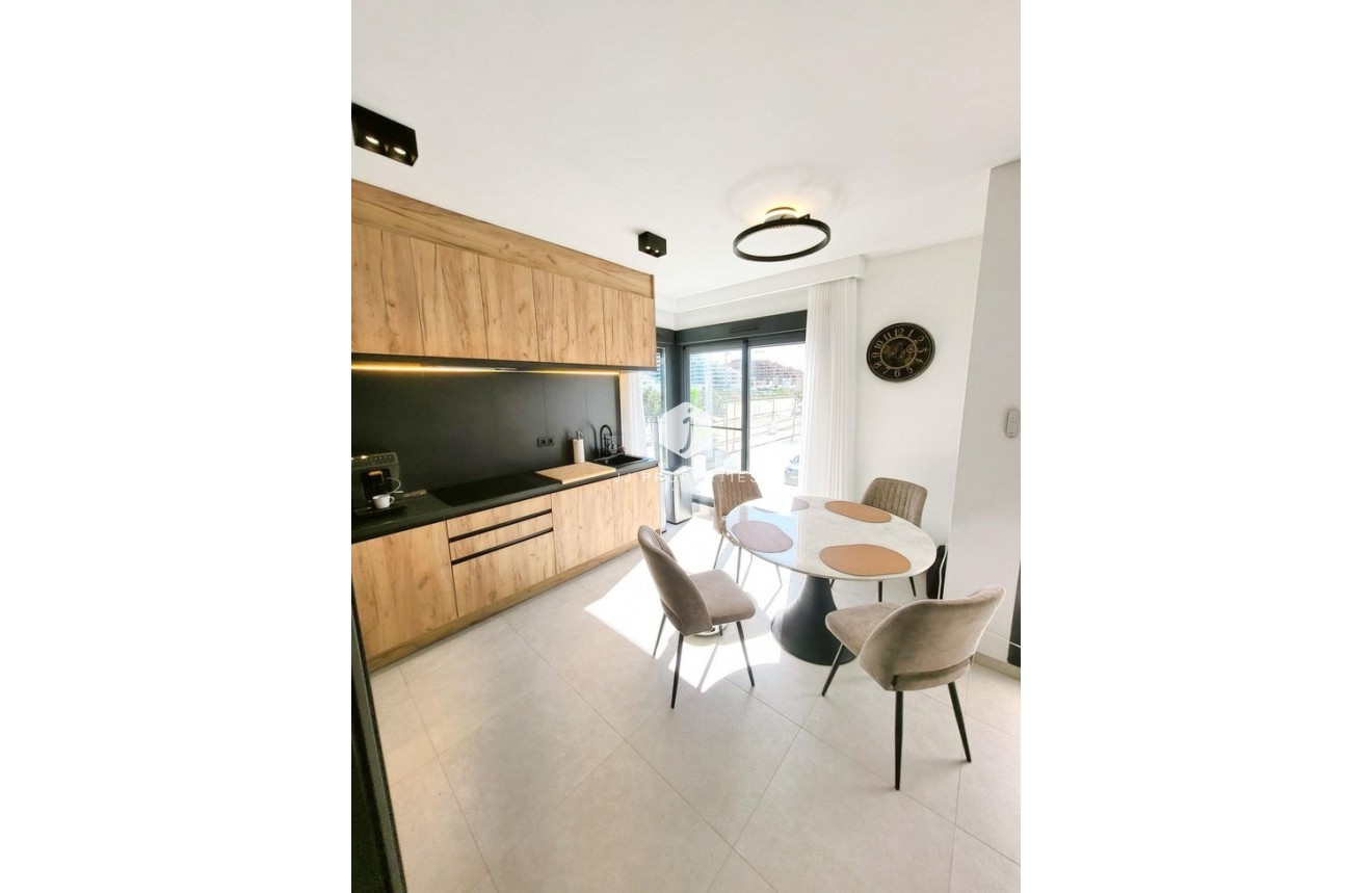 D'occasion - Attique -
San Miguel de Salinas - Costa Blanca
