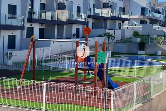 D'occasion - Attique -
San Miguel de Salinas - Costa Blanca