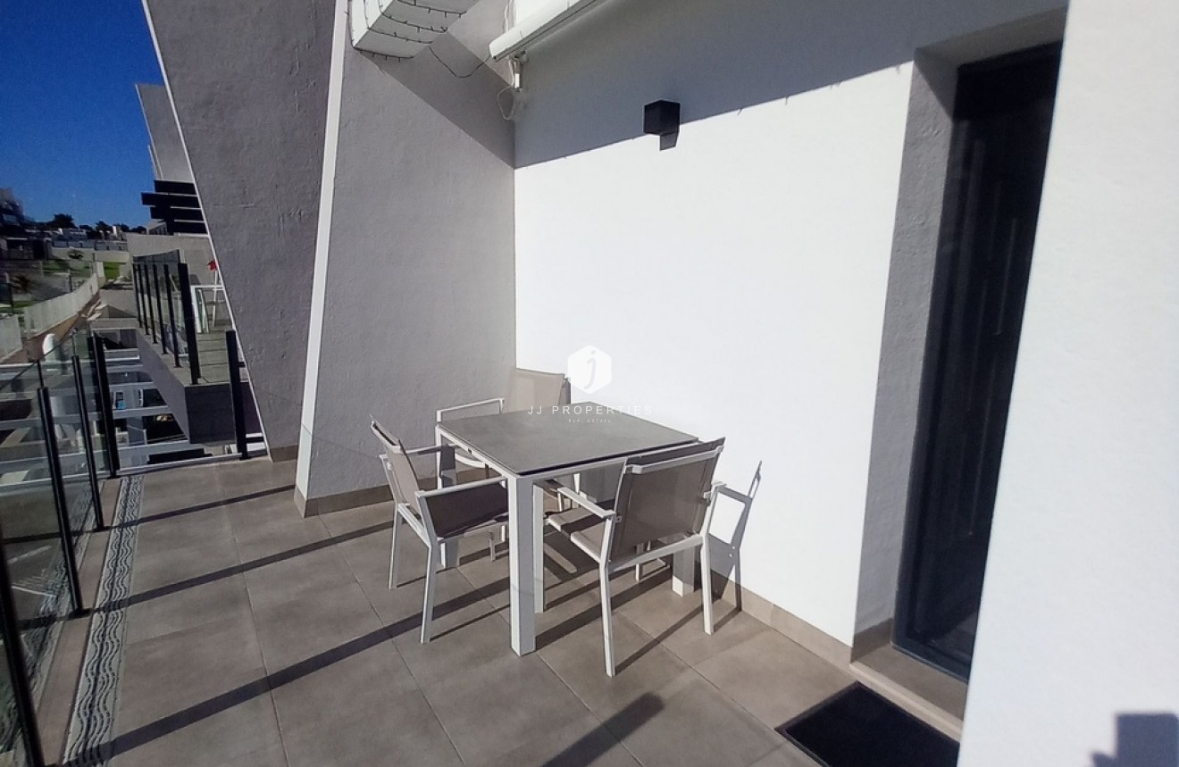 D'occasion - Attique -
San Miguel de Salinas - Costa Blanca
