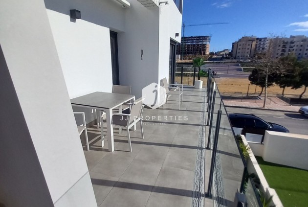 D'occasion - Attique -
San Miguel de Salinas - Costa Blanca
