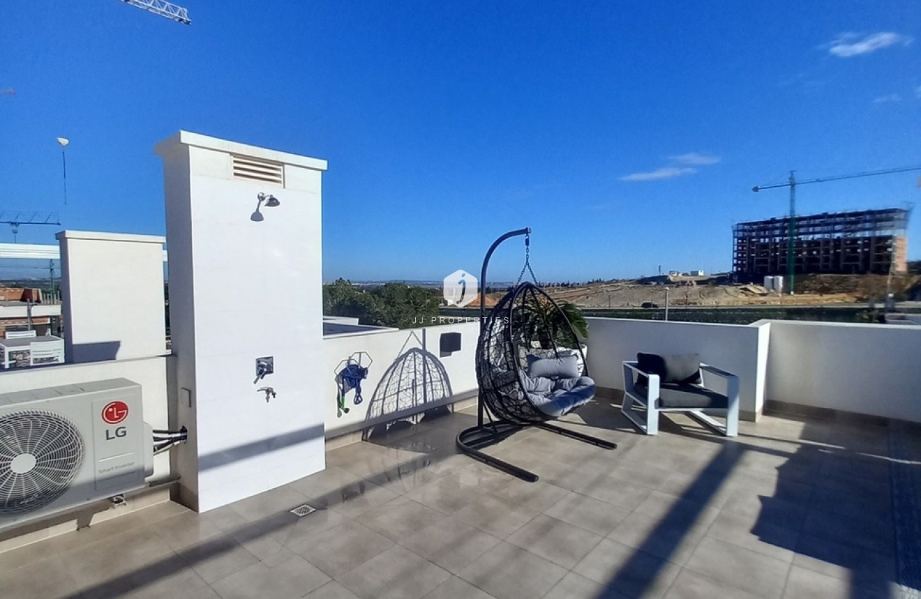 D'occasion - Attique -
San Miguel de Salinas - Costa Blanca