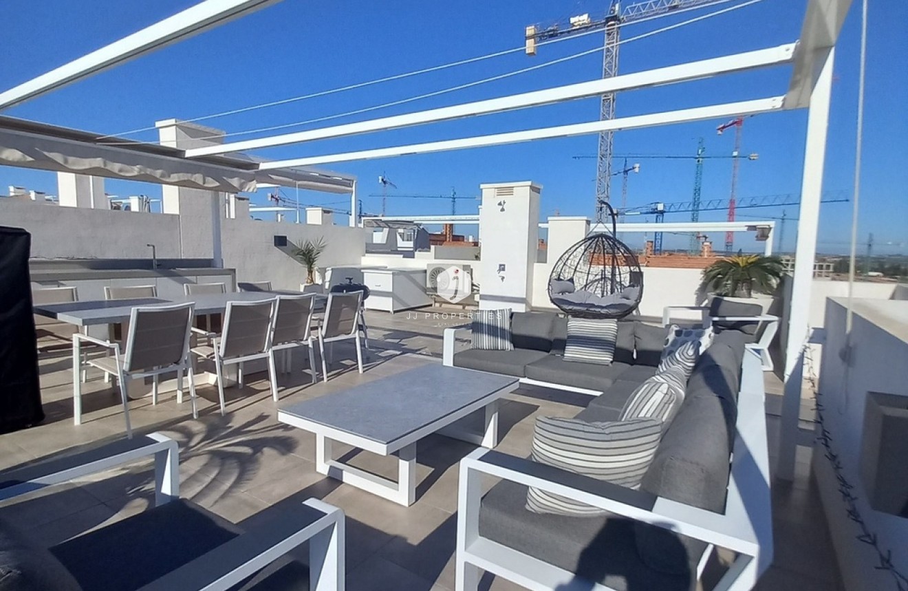 D'occasion - Attique -
San Miguel de Salinas - Costa Blanca