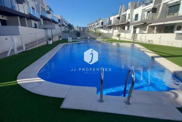 D'occasion - Attique -
San Miguel de Salinas - Costa Blanca