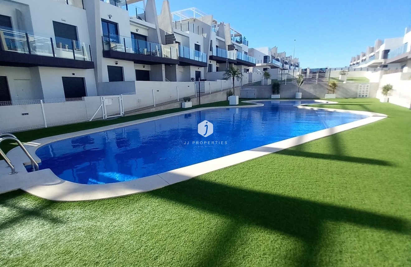 D'occasion - Attique -
San Miguel de Salinas - Costa Blanca