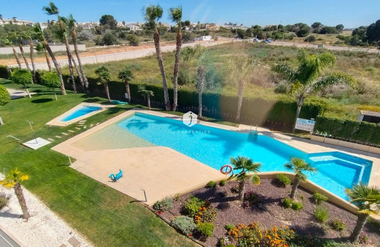 D'occasion - Appartement -
Orihuela Costa - PAU 8